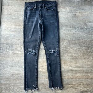 BDG Crop Twig High Jeans Size 26